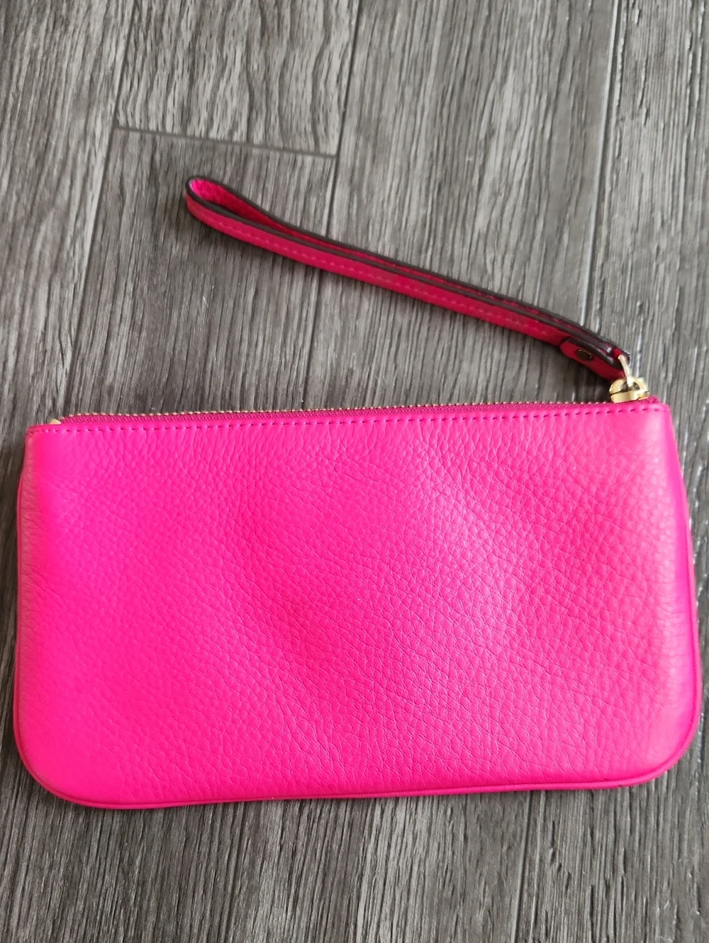 Kate Spade hot Pink Wristlet